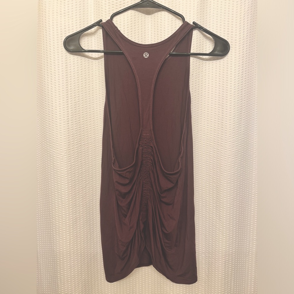 Lululemon yoga tank